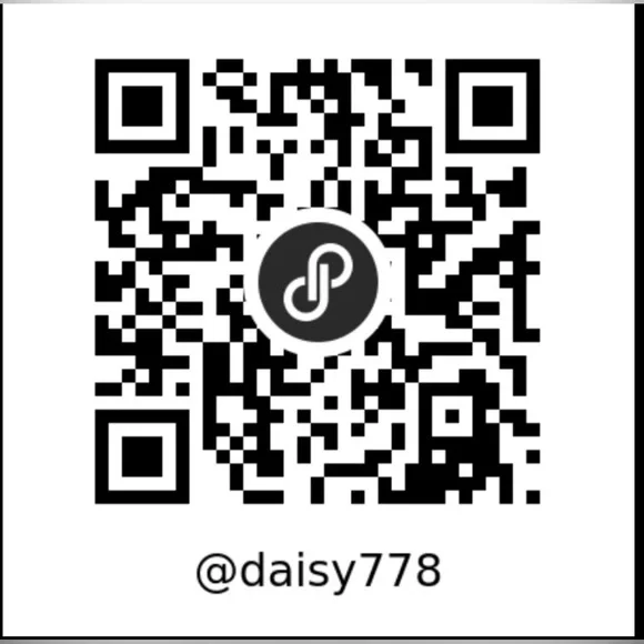 Lamar Jackson Hallmark Keepsake Ornament 2021 Baltimore Ravens Football - Picture 11 of 12